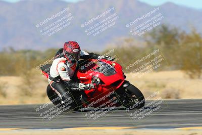 media/Jan-13-2025-Ducati Revs (Mon) [[8d64cb47d9]]/4-C Group/Session 3 (Turn 7 Inside)/